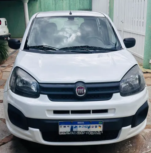 Fiat Uno Attractive 1.0 EVO Fire Flex 8V 5P 2020