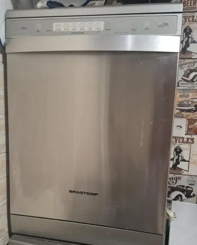 Lava louças com defeito