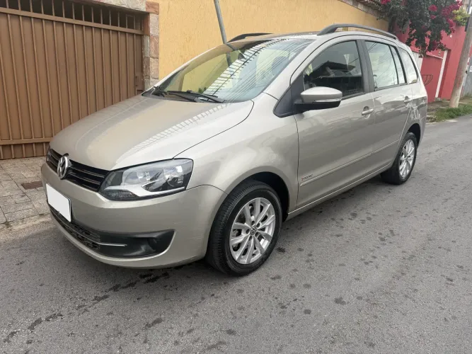 Volkswagen Spacefox 1.6/ 1.6 Trend Total Flex 8V 5P 2014