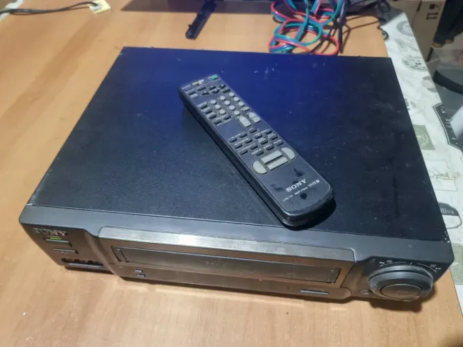 VIDEO CASSETE SONY SLV-60HFBR