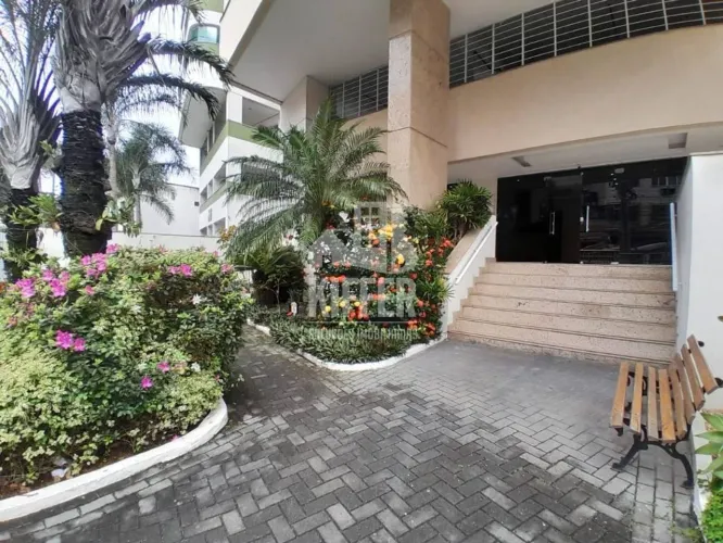 Apartamento com 2 quartos, 1 suíte, varanda, 80m² por R$ 500.000,00 - Santa Rosa - Niterói