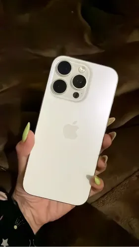 Vendo iphone 16 pro