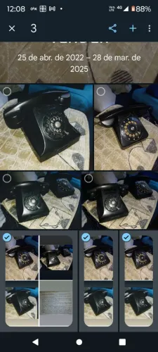 Telefones antigos de 1960 - Vendo os dois por R$1000,00 a vista. Estão funcionando e cons.