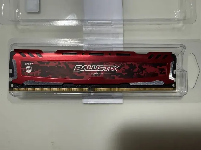 Memória RAM DDR4 16 GB (8+8) Crucial BALLISTIX Sport LT 2400MHz