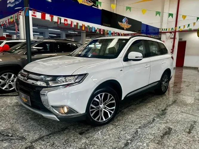 Mitsubishi Outlander 3.0/ GT 3.0 V6 Aut. 2016