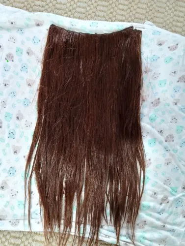 Mega hair liso bio humano misturado, com 65 cm e 200 gramas na tela. (3 telas)