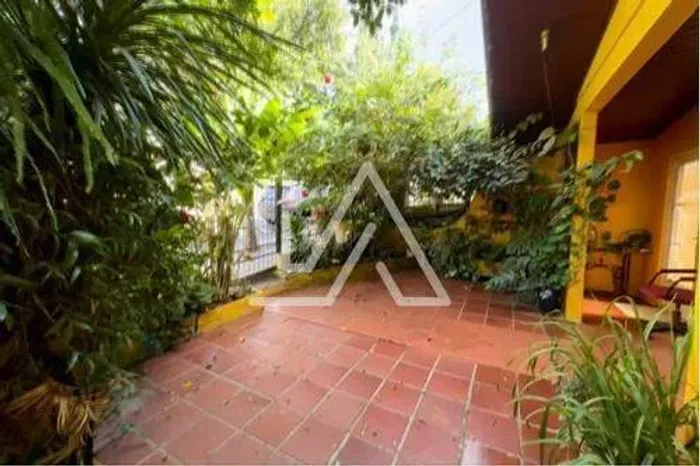 CASA RIO DE JANEIRO 225 (ALUGADA)