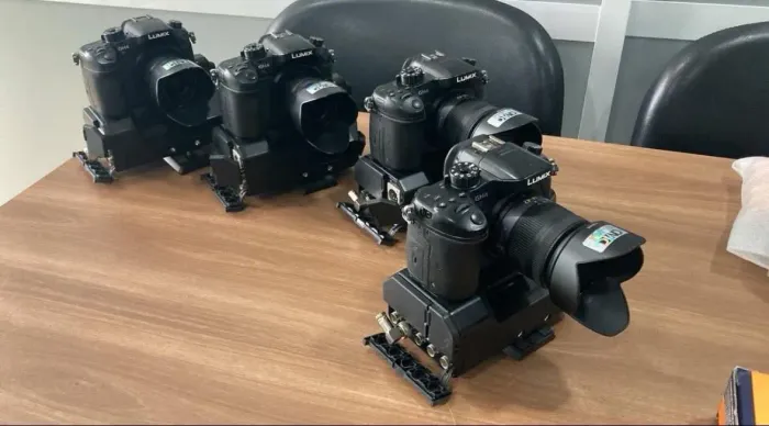 Lumix GH4 com sistema SDI e Lentes