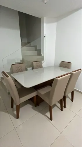 Mesa 6 cadeiras nova , acabou de sair da caixa 
