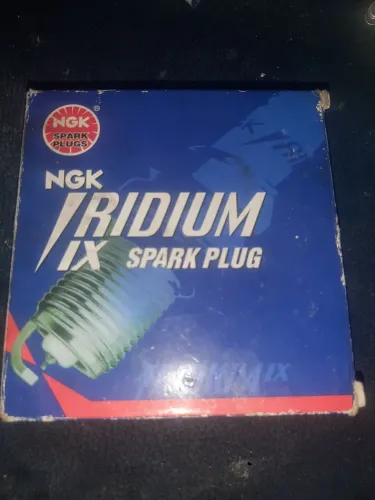 Jogo 4 Velas De Ignição NGK Iridium IX LFR5AIX-11 4469 (Usadas 5 Dias)