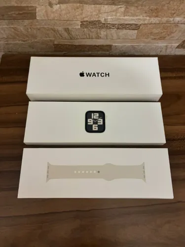 Apple Watch SE 2 44mm (GPS + Celular)