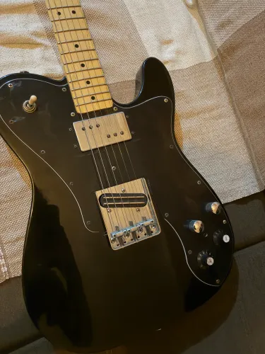 Guitarra Squier fender custom usada