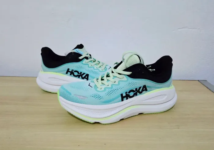 Tênis Hoka Bondi 9 Tam 41 Novo