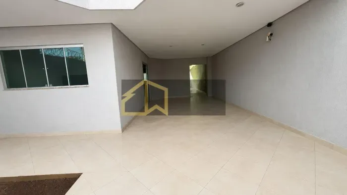 OPORTUNIDADE SOBRADO À VENDA NO SETOR VILA REZENDE