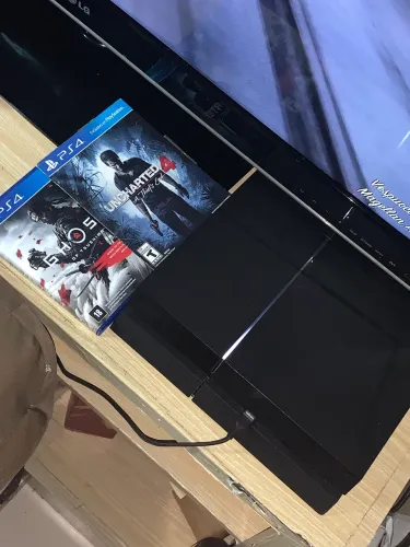PlayStation 4