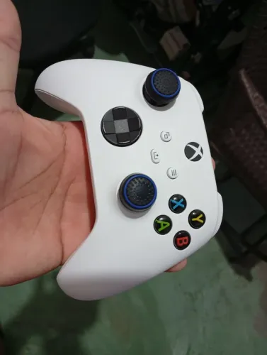 Controle de x box série S semi novo