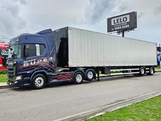Scania R460 6x2 SUPER Ano24 Teto Alto Automático +Baú 2 Eixos Librelato 0km 30 plt s/pneu