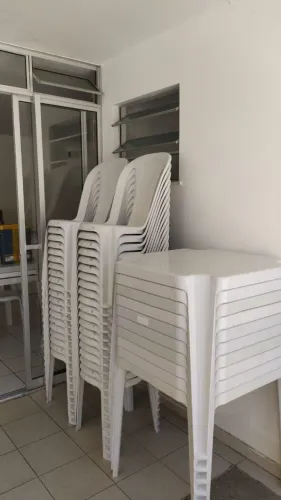Cadeiras Plásticas sem braço para eventos