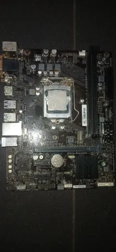 Placa mae 1151, com processador, para retirada de peças.