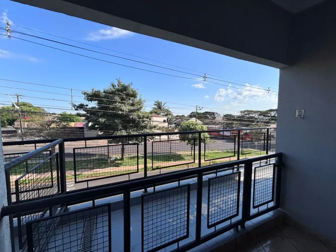 Apartamento com 3 Quartos, 130 m² no Parque Residencial Tuiuti - Maringá/PR