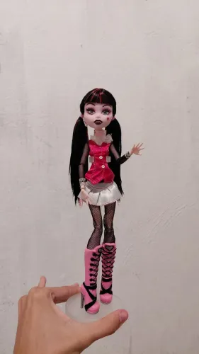 troco draculaura por outra basica