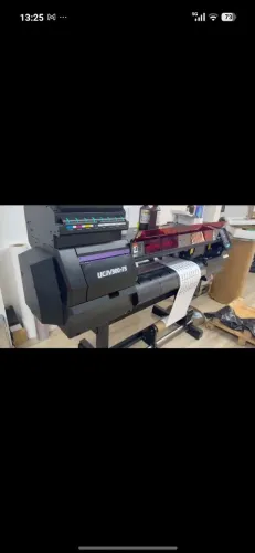 Mimaki UV (3 unidades) 750mm(2) e 1600mm(1)