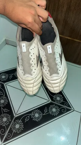 Chuteira trava mista, mizuno morelia