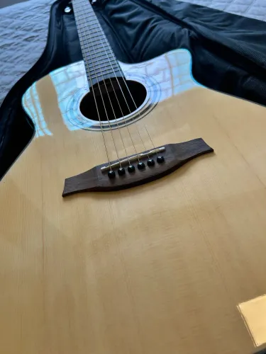 Violão Benson novo . Uma excelente oportunidade 