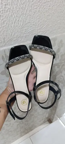 Sandália Molekinha
