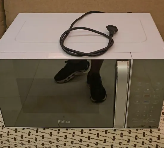 Micro Ondas Philco 20L