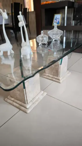Mesa de centro de mármore vidro