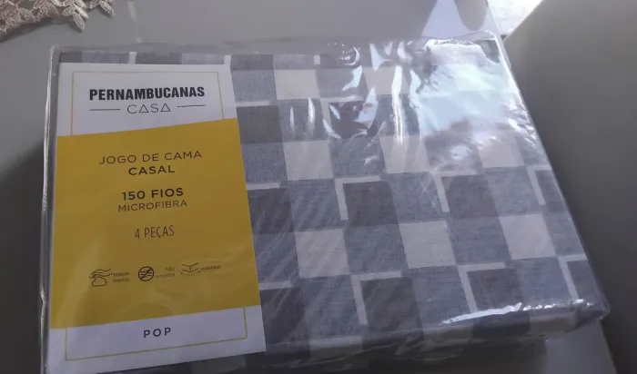 Vende-se jogo de cama casal novo nunca usado (Lacrado) 