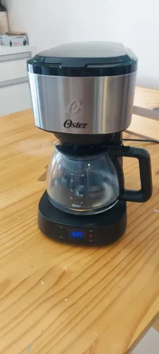 Cafeteira Oster Day Light Programável 1,2L (110V Preto/Inox 800W)