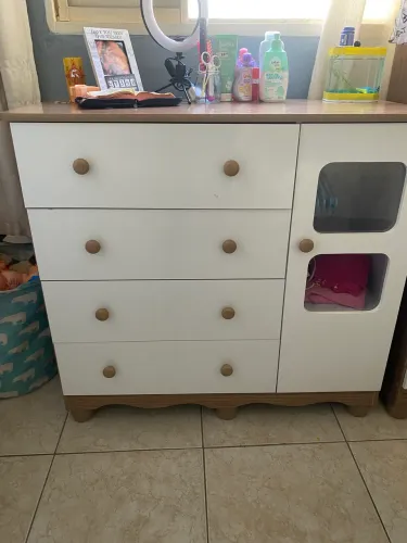 Kit comoda e guarda roupa bebê