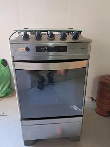 Fogão quatro bocas Brastemp
