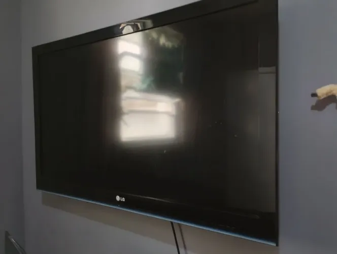 Tv 42 "Lg