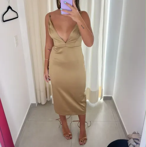 VESTIDO USADO 1 vez