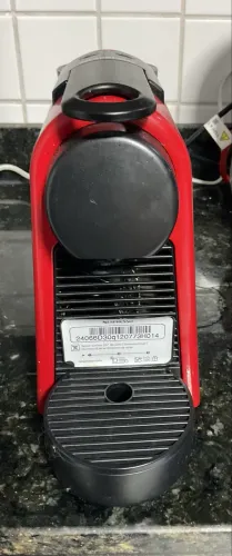 Cafeteira Nespresso Essenza Mini D30 Vermelha - 127v