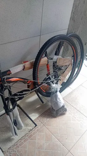 Bicicleta aro 29 houston desmontada