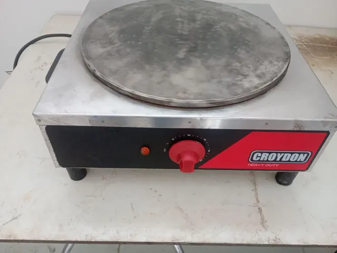 Crepeira elétrica 220 volts Croydon 1 disco MPES-20554-6