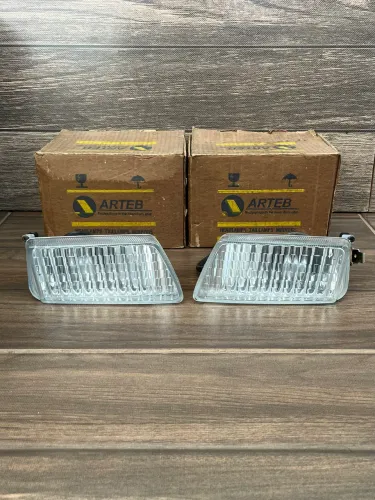 Par Farol de milha Escort XR3 Europeu 93/96 Original Arteb