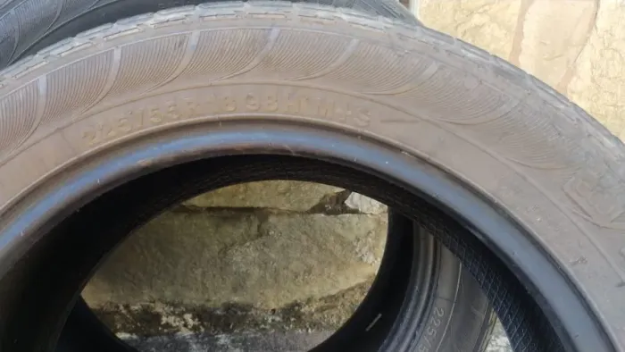 VENDO 4 PNEUS USADOS ARO 18 KUMHO 255\55R 18 98 H M S