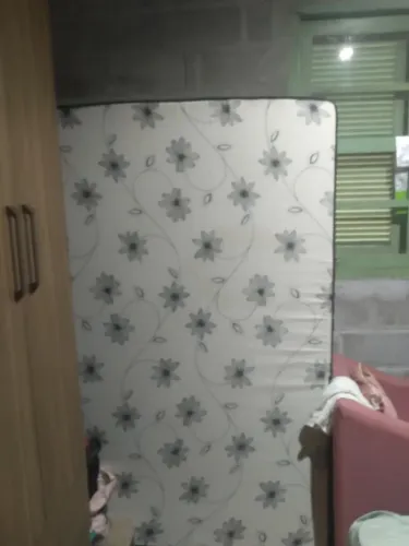 Cama box com colchão