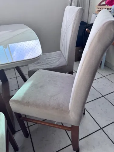Mesa de Jantar Bennett com Vidro + aparador