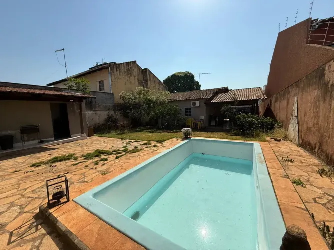 Casa/lote a venda no jardim atlantico