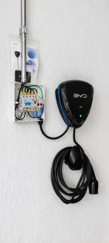 Instalação de Walbox para carro elétrico
