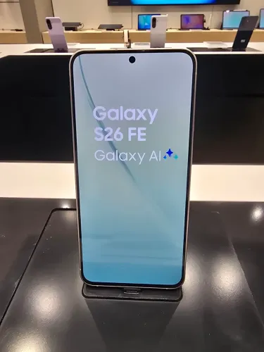 S26 FE 256GB (por gentileza, leia a descrição).