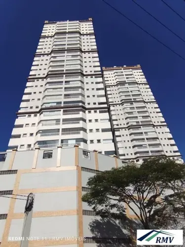 Apartamento no Condomínio Villaggio Maggiore.