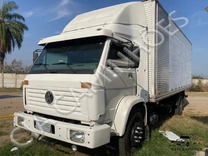 VW 12-170 ANO 1999 BAU 7M