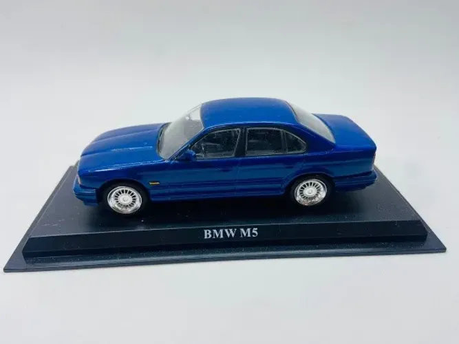 Bmw Collection - Bmw M5 1/43